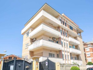 Appartamento in Vendita ad Roma - 220000 Euro