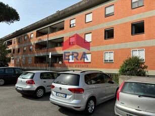 Appartamento in Vendita ad Roma - 300000 Euro