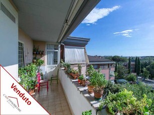 Appartamento in Vendita ad Roma - 329000 Euro