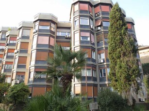 Appartamento in Vendita ad Roma - 385000 Euro