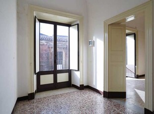 Appartamento in Vendita ad San Giovanni la Punta - 155000 Euro