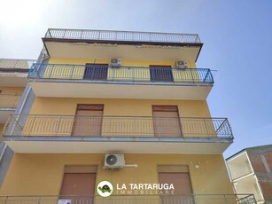 Appartamento in Vendita ad Santa Teresa di Riva - 99000 Euro