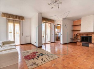 Appartamento in Vendita ad Sarzana - 185000 Euro