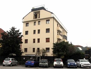 appartamento in Vendita ad Trezzano sul Naviglio - 215000 Euro