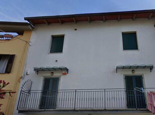 appartamento in Vendita ad Vaiano - 109500 Euro