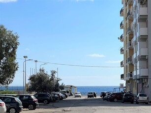 Appartamento indipendente in affitto a Catanzaro Cz Lido Giovino/porto