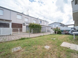 Appartamento indipendente in vendita a Ravenna Porto Fuori