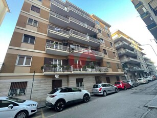 Attico in Vendita a Benevento, zona Mellusi, 249'000€, 166 m²