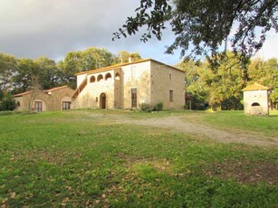 Azienda Agricola in Vendita ad Montecatini Val di Cecina - 1400000 Euro