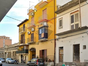 Bilocale in Vendita a Catania, zona Zona centro, 26'000€, 30 m²