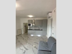 Bilocale in Vendita a Massa, zona Pariana, 140'000€, 50 m², arredato