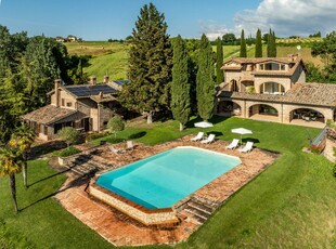 Casa in vendita in Collazzone, Italia