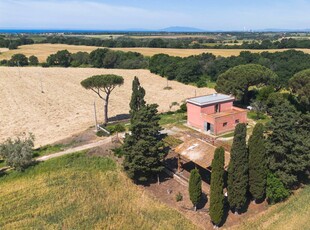 Casa in vendita in Tarquinia, Italia