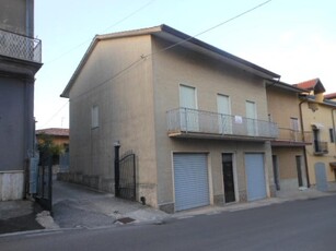 Casa indipendente in vendita a Marzano Appio