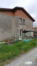 Casa Indipendente in Vendita ad Castelnuovo Magra - 350000 Euro