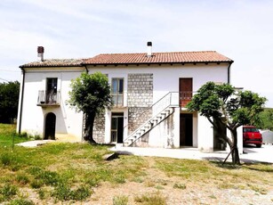 Casa Indipendente in Vendita ad Gissi - 99000 Euro