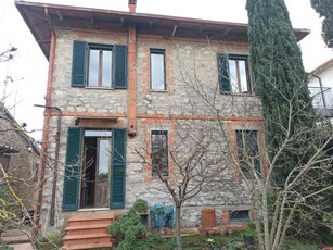 Casa Indipendente in Vendita ad Panicale - 200000 Euro