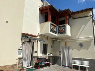 Casa semi indipendente in vendita a Scandicci Firenze Casellina