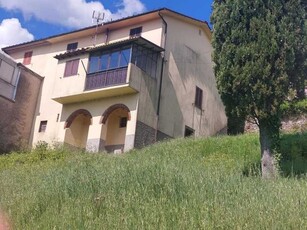 Casa Semi indipendente in Vendita ad Borgo a Mozzano - 85000 Euro