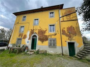 Casa semindipendente in buono stato di 226 mq. a Siberia