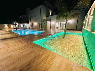 Casamassima-rifinita villa con giardino e piscina
