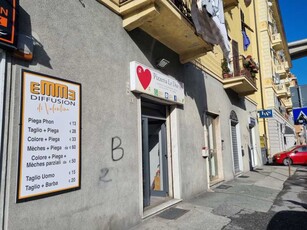 Locale Commerciale in Affitto ad Genova - 400 Euro