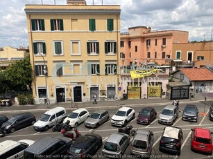 Quadrilocale in Affitto a Roma, 850€, 56 m²