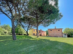 Rustico casale in vendita a Foiano Della Chiana Arezzo