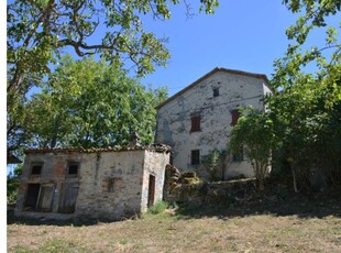 Rustico/Casale in vendita a Lugagnano Val D'Arda, Frazione Rustigazzo