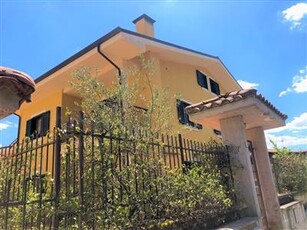 Semindipendente - Villa a schiera a Bivio San Polo, Tivoli