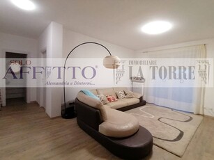 Trilocale in Affitto a Alessandria, zona Centro-P.zza Matteotti, 550€, 80 m², arredato