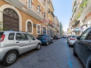 Trilocale in Vendita a Catania, zona C.so Italia - via Leopardi, 115'000€, 98 m²