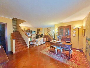 Villa a schiera in vendita a Castelnuovo Rangone Modena Montale