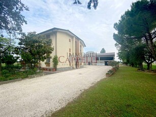Villa bifamiliare in vendita a Forlimpopoli Forli'-cesena