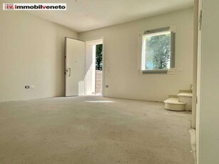 Villa Bifamiliare in Vendita ad Cologna Veneta - 330000 Euro