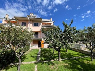 Villa Bifamiliare in Vendita ad L`aquila - 120000 Euro