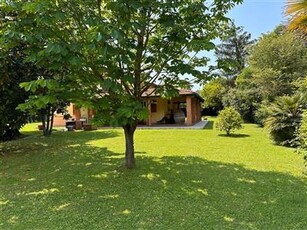 Villa in buono stato di 180 mq. a Lido Di Camaiore