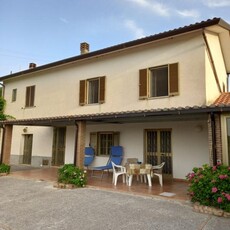 Villa in vendita a Ailano