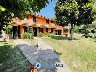 Villa in vendita a Noventa Padovana Padova Noventana