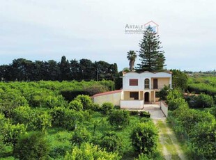 Villa in Vendita ad Avola - 280000 Euro