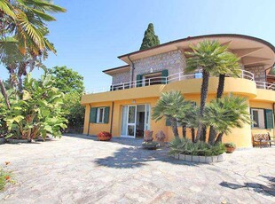 villa in Vendita ad Bordighera - 1900000 Euro