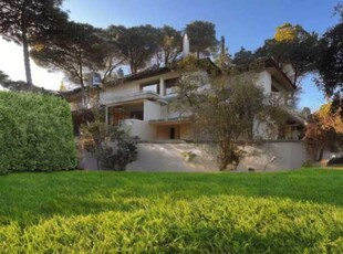 Villa in Vendita ad Forte Dei Marmi - 3500000 Euro