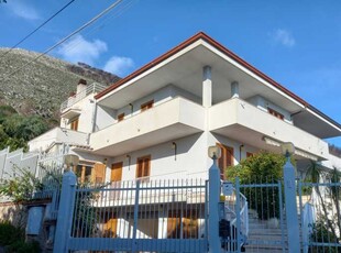 Villa in Vendita ad Palermo - 760000 Euro