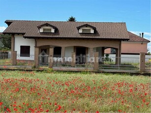 Villa nuova a Alessandria - Villa ristrutturata Alessandria