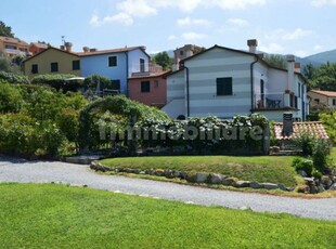 Villa nuova a Framura - Villa ristrutturata Framura