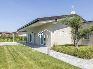 Villa nuova a Lonato del Garda - Villa ristrutturata Lonato del Garda