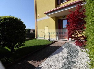 Villa QuadriFamiliare in Vendita ad Saonara - 230000 Euro