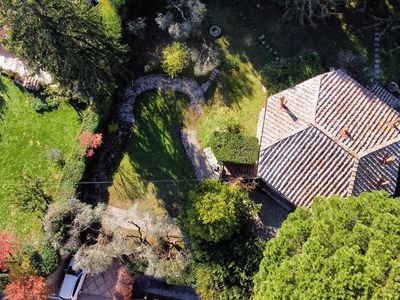 Casa in vendita in Cetona, Italia
