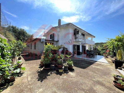 Villa in vendita a Gaeta Latina