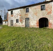 Casa indipendente con giardino, Castelfranco di Sotto orentano